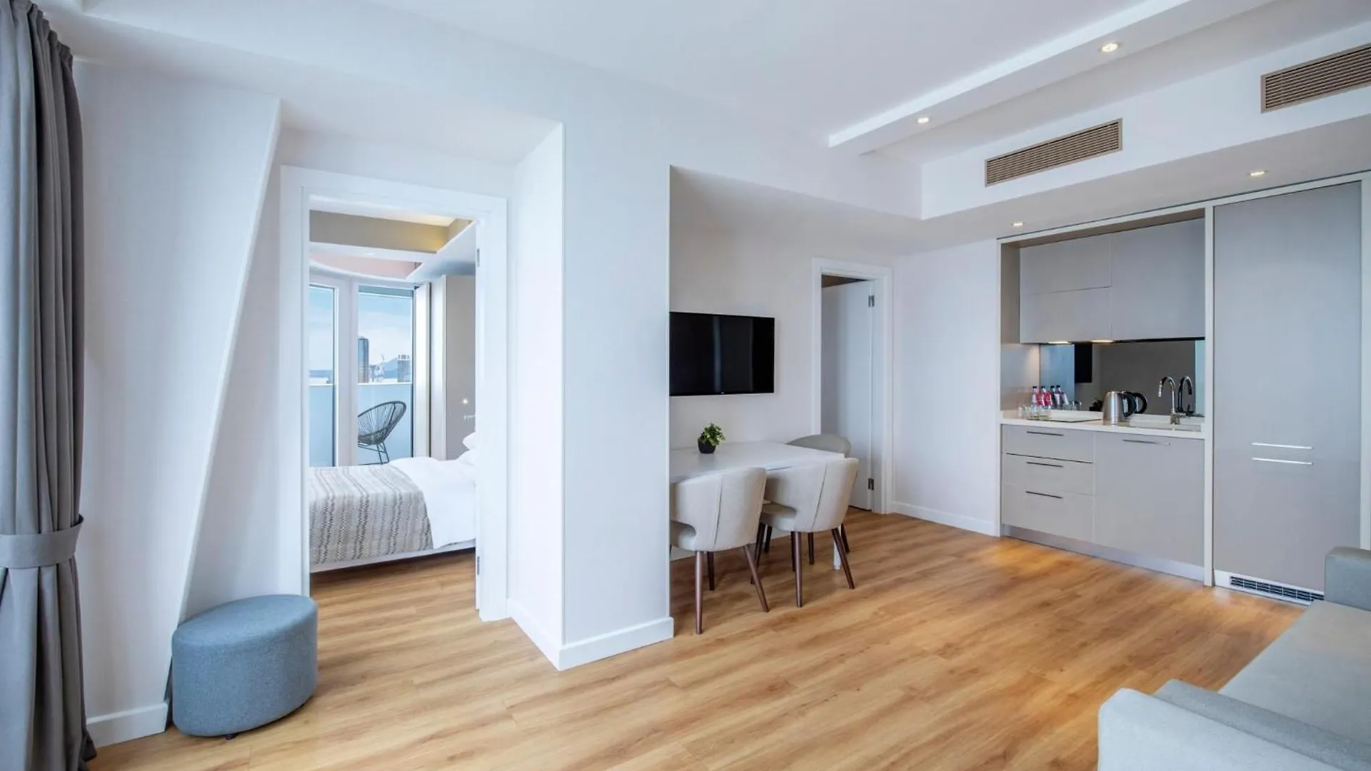 ***** Hotel Batumi Aparthotel By Marriott Georgien